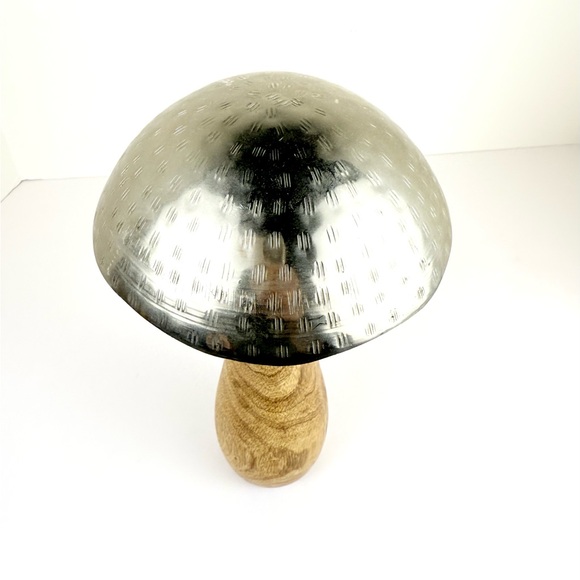 Laurel Grove Steel Metal & Wood Toadstool Mushroom Sculpture 10”Home Decor - Picture 7 of 12
